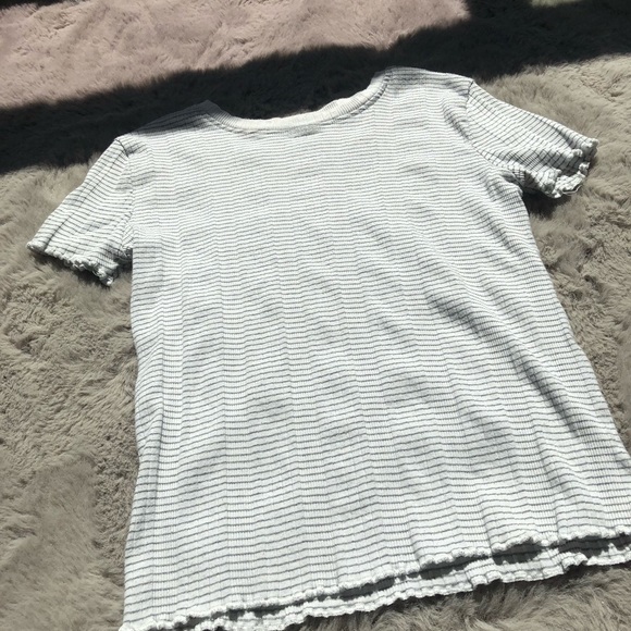 BOAT HOUSE TOP - Picture 3 of 3